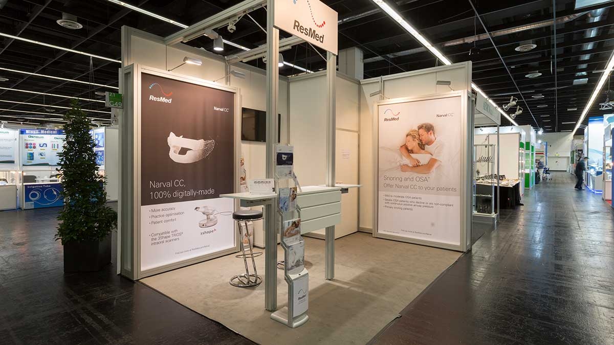 Systemstands 3 System booth with advertising poster and information counter, neutral design